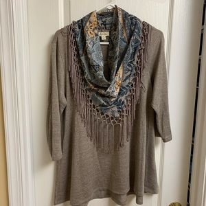 Long sleeve shirt with scarf